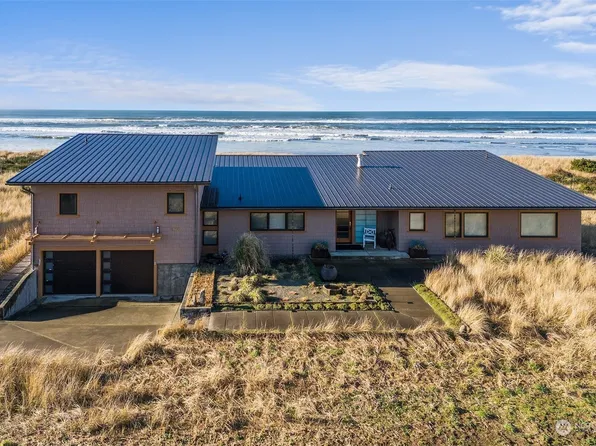 1602 Sea Grass Lane, Westport, WA 98595
