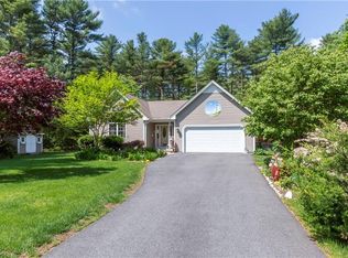 26 Ashley Ln, Charlestown, RI 02813