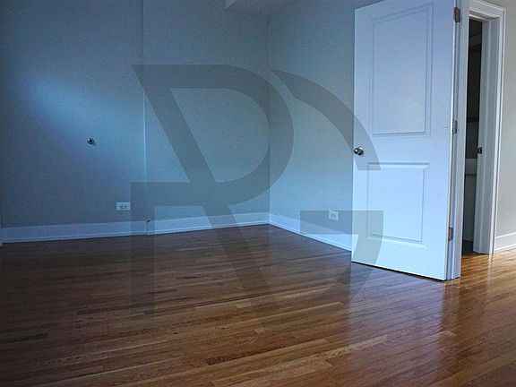 3rd image of 877 W Lill Ave #3A