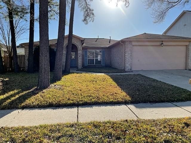 Single story about 2000 sqft