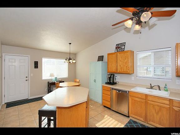 4th image of 6002 S Liberty Oaks Cv Unit 6