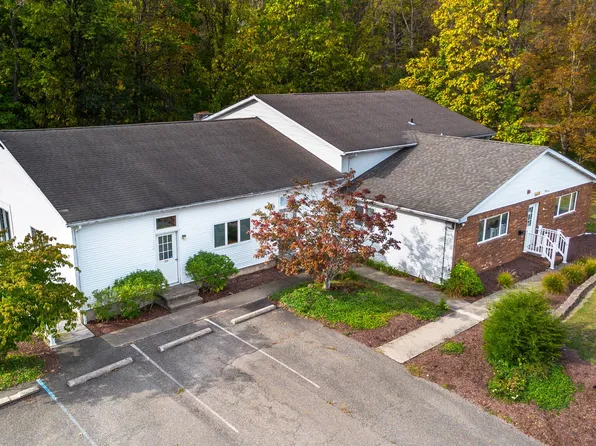 13 Stillwater Rd, Blairstown, NJ 07825