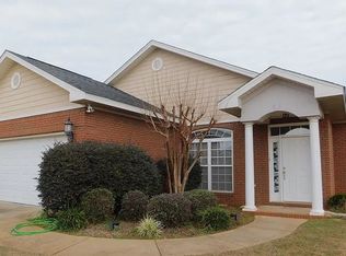 106 Planters Ct, Enterprise, AL 36330