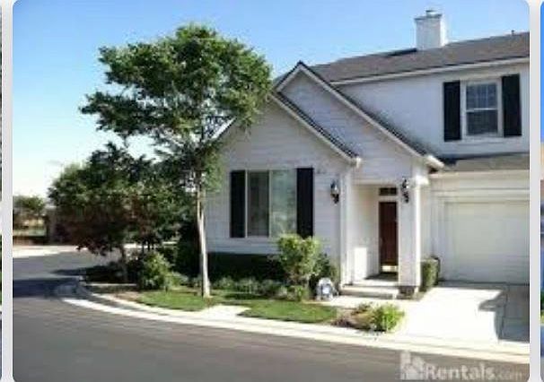 Family friendly environment. Great thing is its in Educational School System from Kinder to high school.