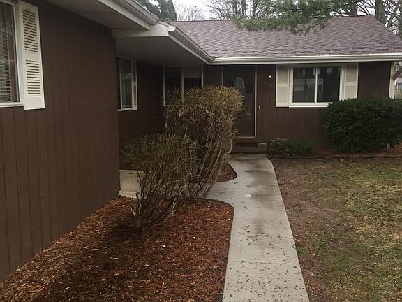 2nd image of 6249 Amanda Dr