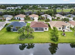 512 SW Lake Manatee Way, Port St Lucie, FL 34986