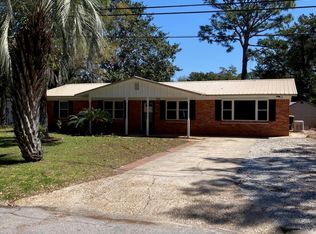 303 Linda Ln, Fort Walton Beach, FL 32548