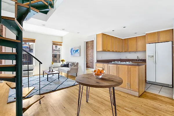 Rented by Compass | media 8