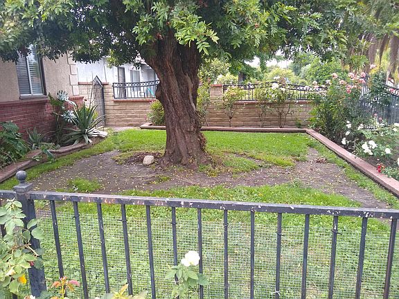 5th image of 5812 Cartwright Ave