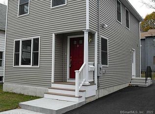3 Willow St, Milford, CT 06460