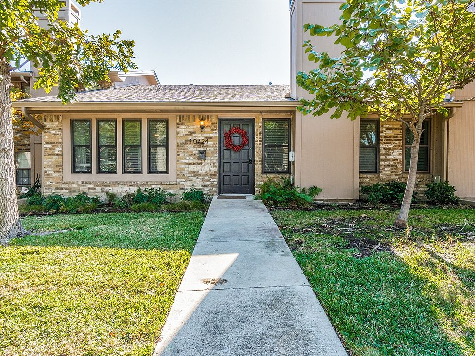 1st image of 10724 Sandpiper Ln #18