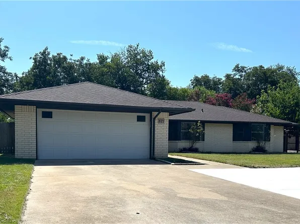 821 S Roy Reynolds Dr, Harker Heights, TX 76548