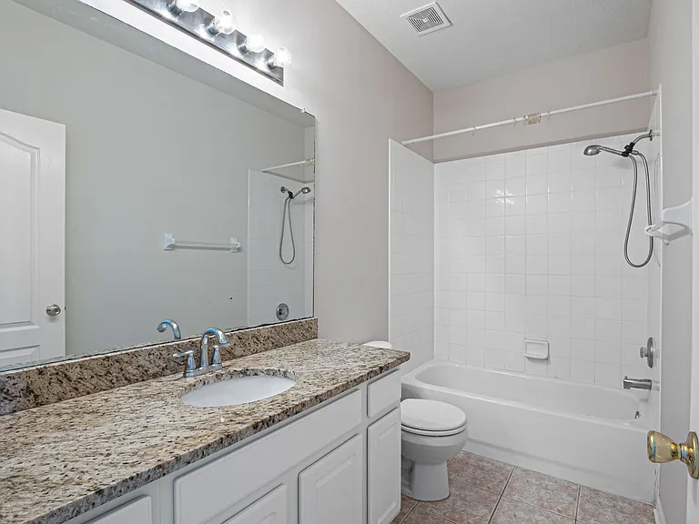 3168 Bayshore Oaks Dr — Photo 26