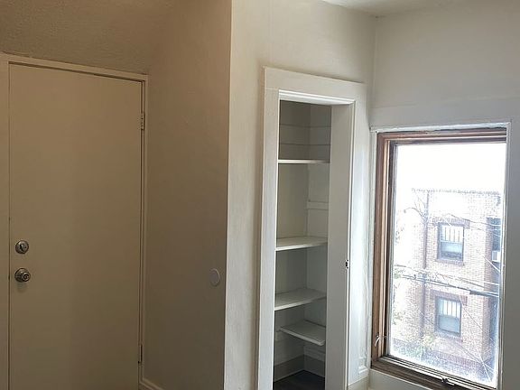3rd image of 1073 N Downing St APT 5