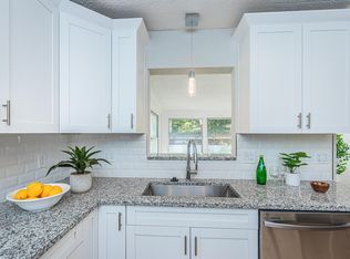 8731 Rose Way, Seminole, FL 33772