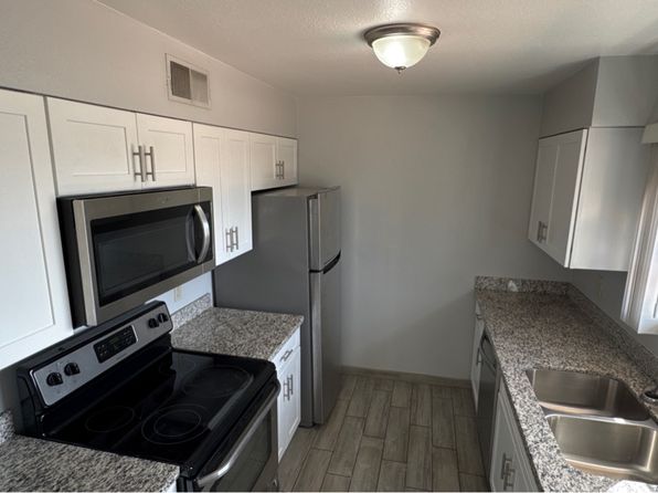 3012 E Cicero St APT 201