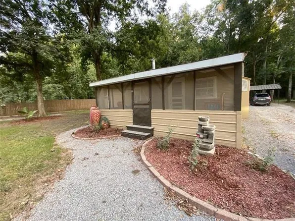 1194 Old River Rd, Mansura, LA 71350