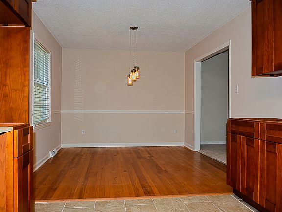 4th image of 3508 Gardner Park Dr