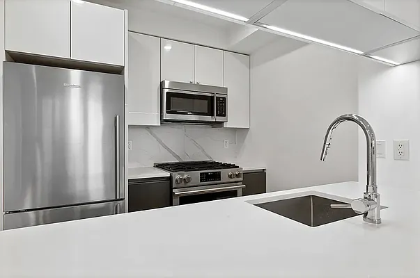 Rented by Living New York | media 20