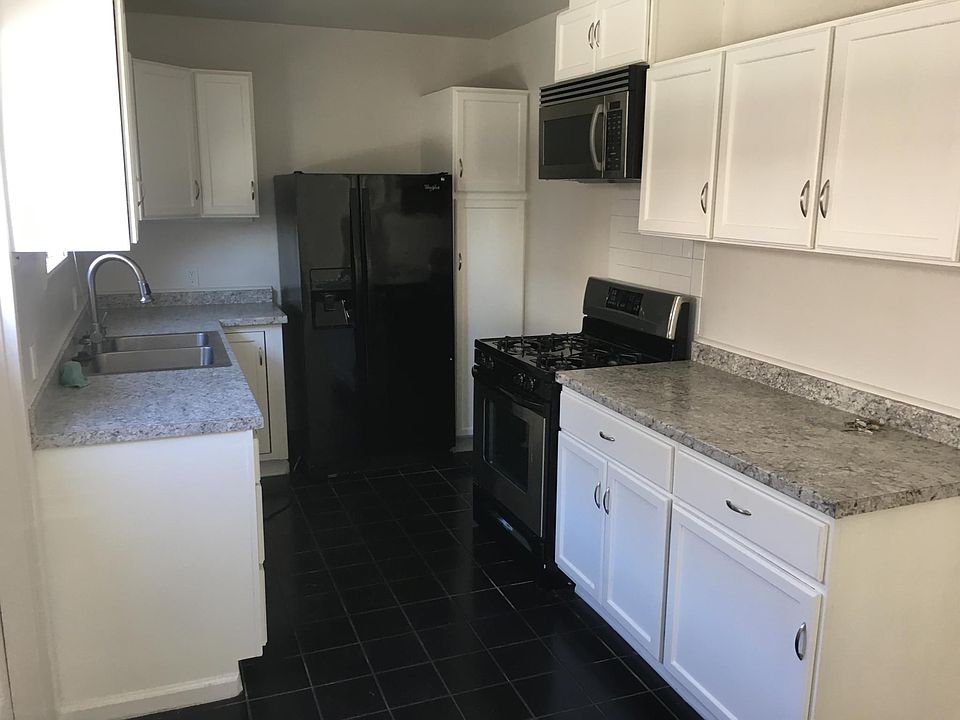 1st image of 417 N Eastwood Ave #417