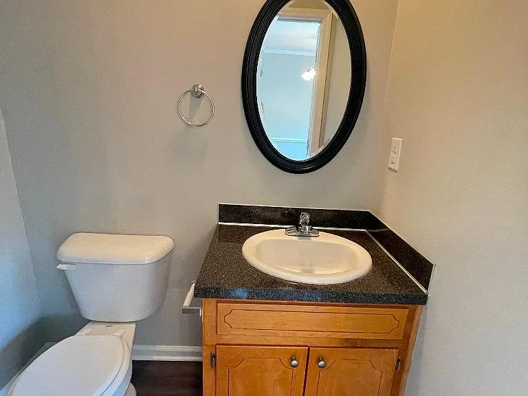 1217 Cross Creek Cir #E4 — Photo 9