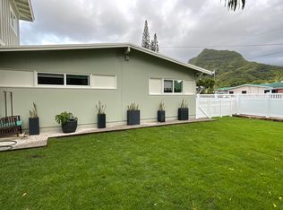 1516 Uluhaku Pl, Kailua, HI 96734