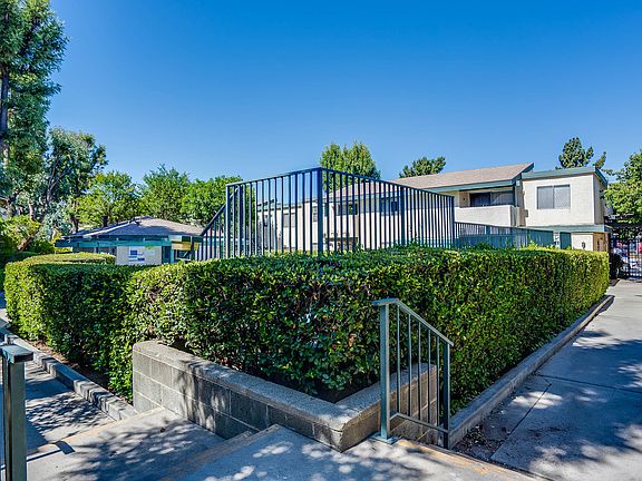 5th image of 10636 Woodley Ave Unit 66