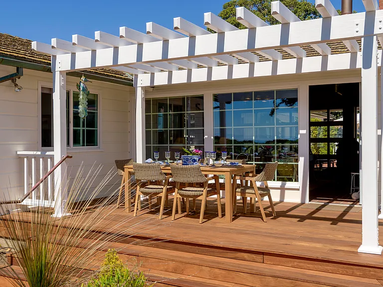 Gorgeous new back deck!
