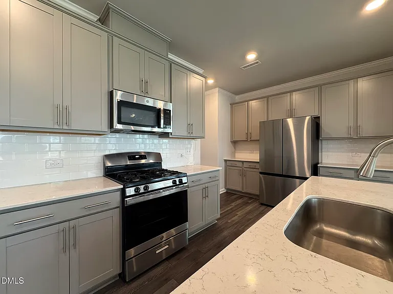 375 Garden Vine Trl — Photo 6