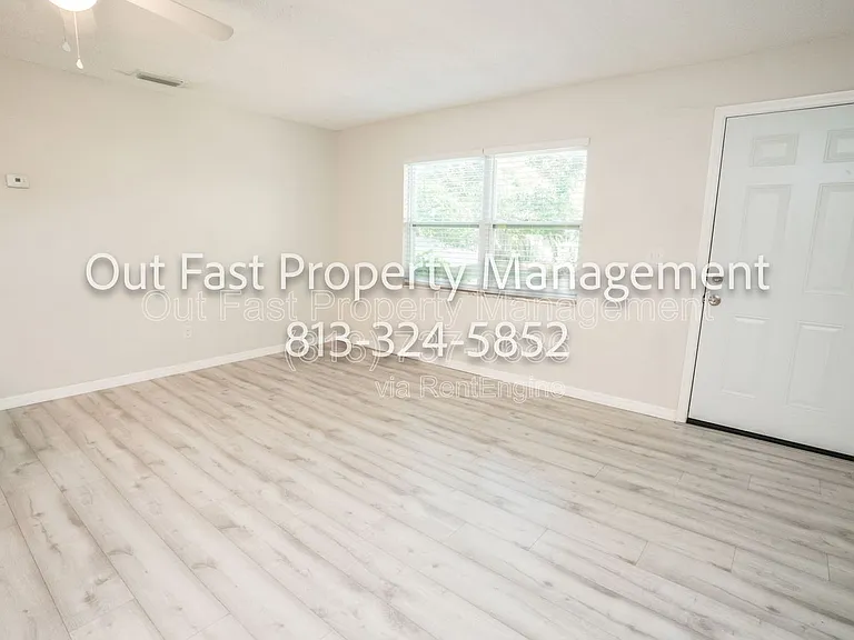 430 3rd Ave — Photo 16