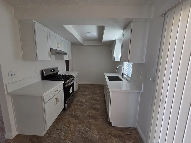 2044 S Nautical St #2 — Photo 3