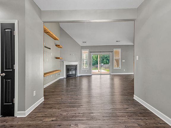 3rd image of 102 Gabriels Way