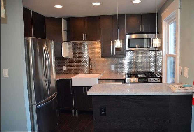 stainless kitchen appliances