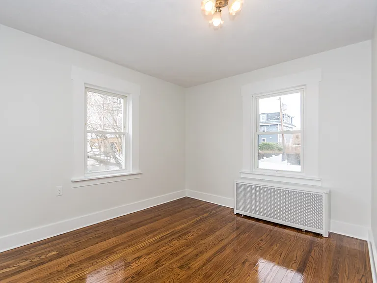 10 Foundry Ave #10 — Photo 13