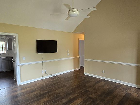 3rd image of 1705 Crawfords Pointe Drive