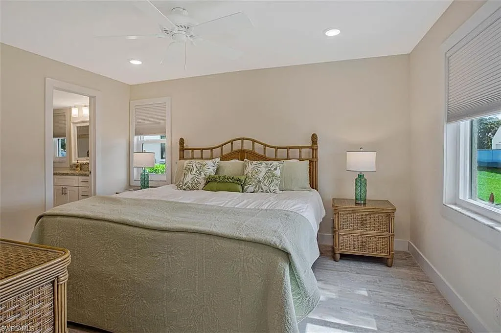 2 bed, 2.0 bath, 800 sqft, $1,700 — Photo 4