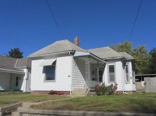 1909 Pacific St, Saint Joseph, MO 64503