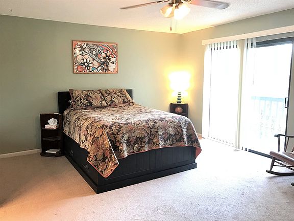 5th image of 2583 Derbyshire Cir