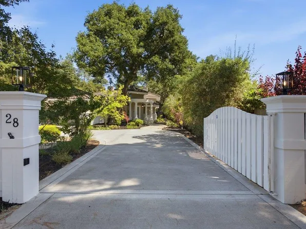 28 Holbrook Ln, Atherton, CA 94027