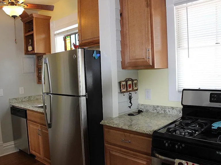 1012 Fleming St #4 — Photo 14