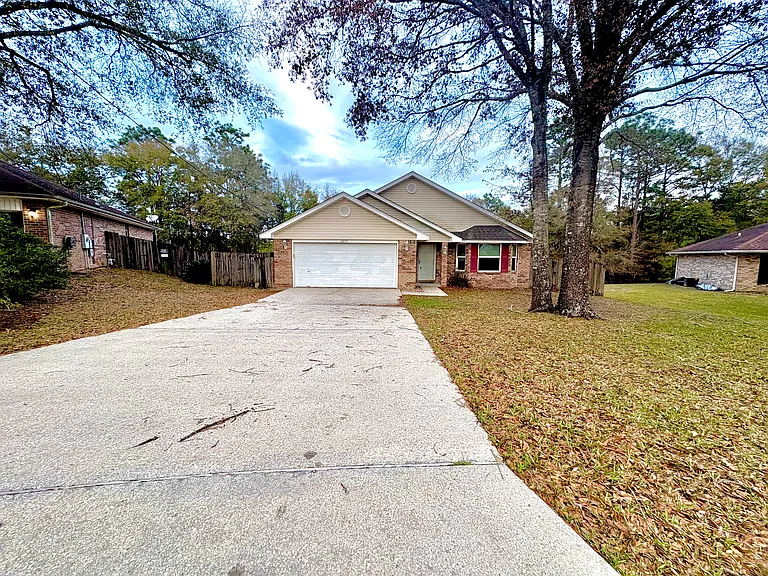 6879 Cedar Ridge Cir — Photo 1
