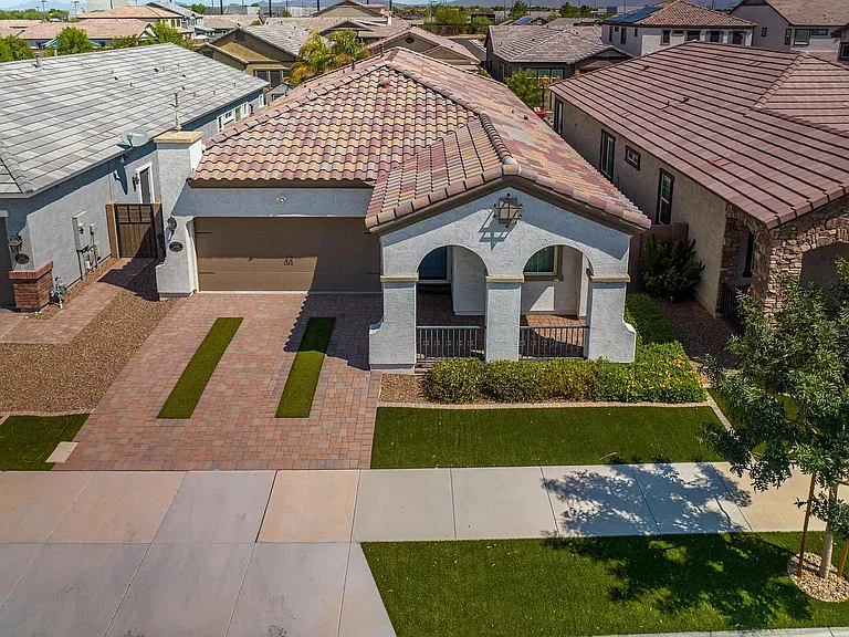 10138 E Nichols Ave — Photo 32