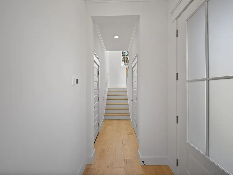109 Collin Pl #4 — Photo 23