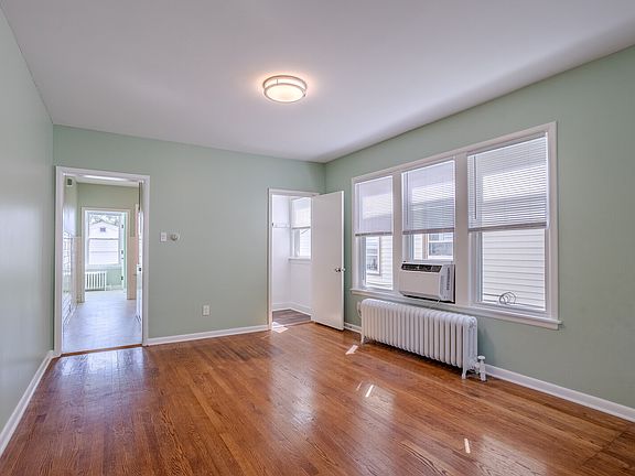 3rd image of 5515 N Monitor Ave #1