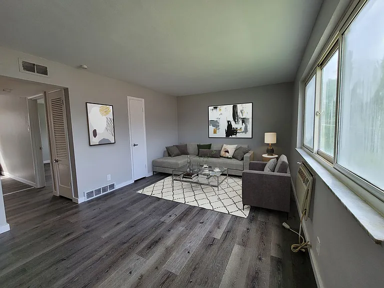 Home Heights Apartments — Photo 25