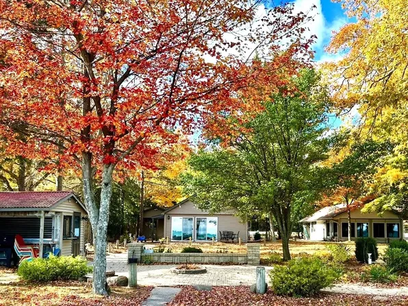 3207 N Us Highway 23, Greenbush, MI 48738