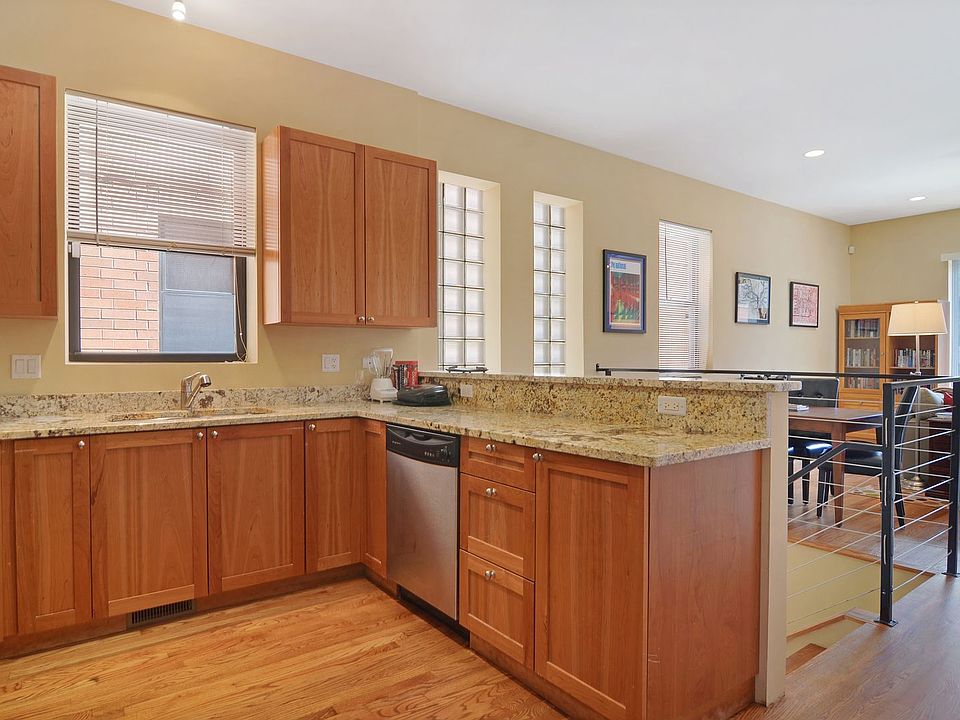 1st image of 2147 W Evergreen Ave #2151-103