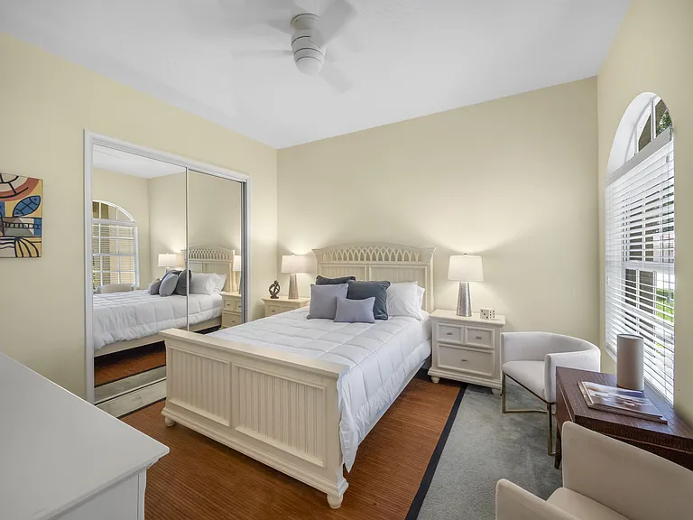 8901 Champions Way — Photo 11