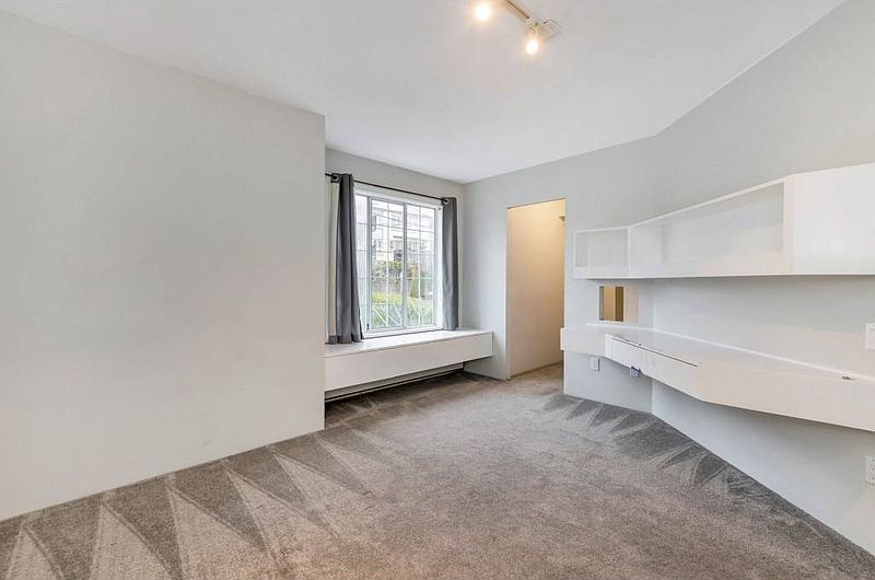 North Vancouver House for rent - 4 Bedrooms — photo 3