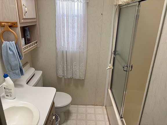 4th image of 270 N Clark Rd #279